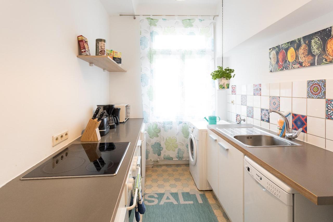 Апартаменти French Balcony - 45M² - Szeneviertel Відень Екстер'єр фото